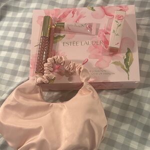 Estee Lauder Floral Lip Gloss and Balm Set 3 full sized lips + satin bag